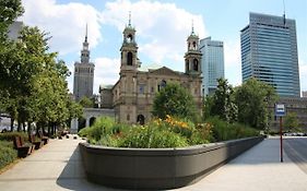 Comfy With Great City View By Cooee Apartments